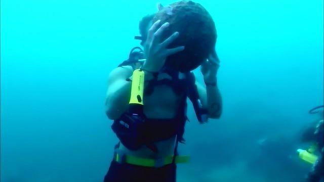 逃离神秘海底世界